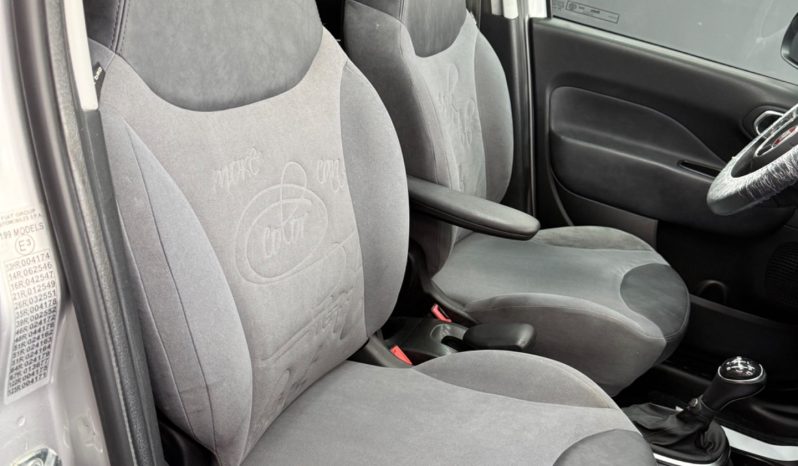 
								Fiat 500L 1.3 Multijet 85 CV TETTO APRIBILE AUTOMATICA full									