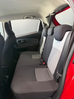 
										Toyota Yaris 1.5 Hybrid TREND RED EDITION 2018 full									