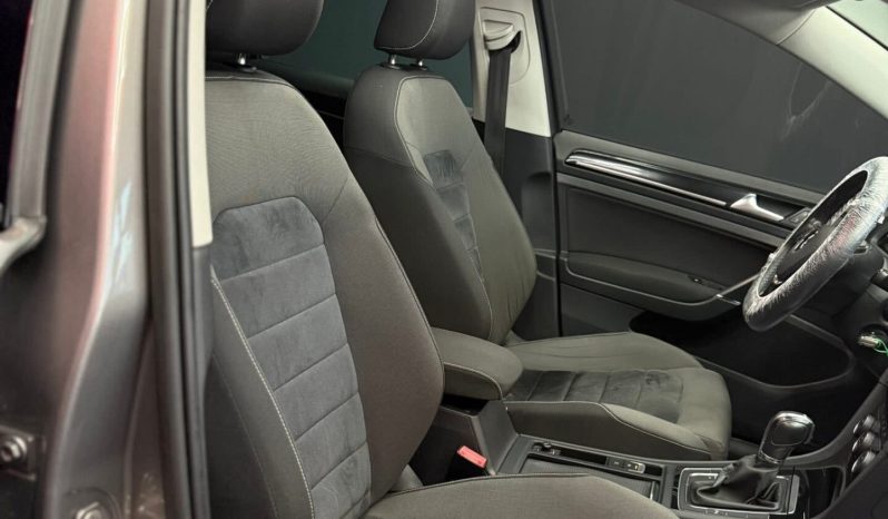 
								Volkswagen Golf 2.0 TDI DSG 150 CV TETTO . Highline BlueMotion Technology full									