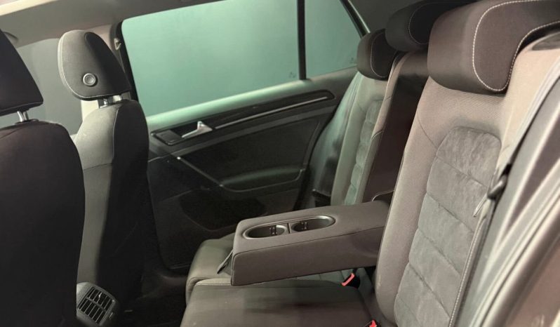 
								Volkswagen Golf 2.0 TDI DSG 150 CV TETTO . Highline BlueMotion Technology full									