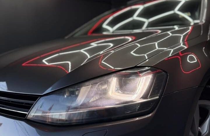 
								Volkswagen Golf 2.0 TDI DSG 150 CV TETTO . Highline BlueMotion Technology full									