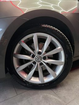 
										Volkswagen Golf 2.0 TDI DSG 150 CV TETTO . Highline BlueMotion Technology full									