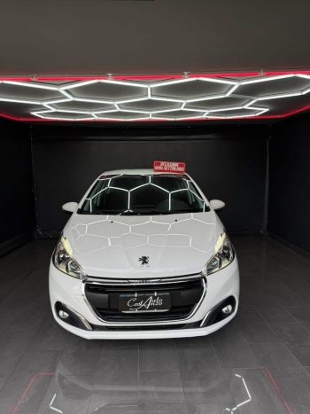 Peugeot 208 1.6 BlueHDi 75 CV Allure 2017