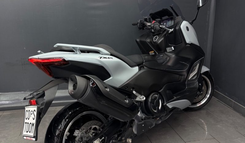 
								Yamaha TMAX 560 Tech Max 2025 0 sinistri Nuovo full									