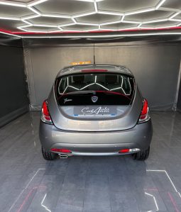 
										Lancia Ypsilon 1.2 GPL Ecochic Gold 12/2018 full									