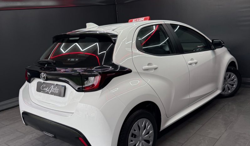 
								Toyota Yaris 1.0 Benzina Trend 2023 NUOVA full									