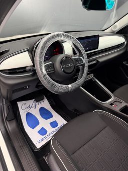 
										Fiat 600 1.2 Hybrid 145 CV DCT MHEV La Prima full									
