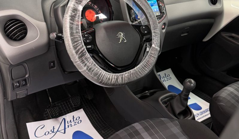 
								Peugeot 108 1.0 VTi Collection 2020 full									
