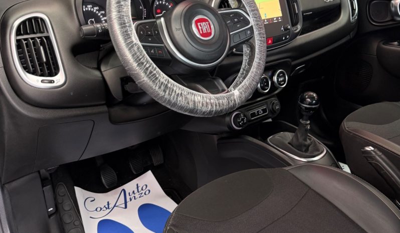 
								Fiat 500L 1.6 Multijet 120 CV Cross 10/2018 full									