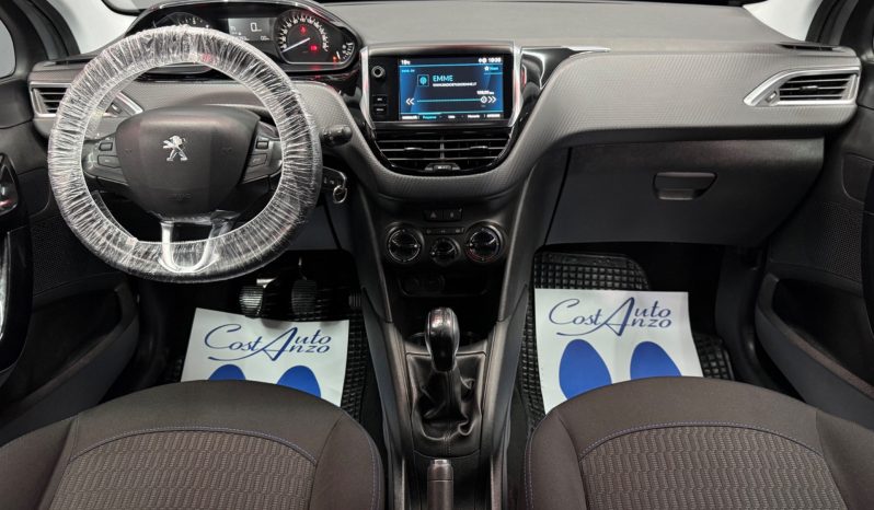 
								Peugeot 208 BlueHDi 102 CV ALLURE PACK 09/2019 full									