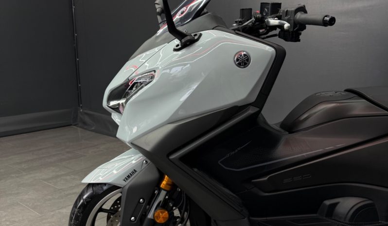 
								Yamaha TMAX 560 Tech Max 2025 0 sinistri Nuovo full									