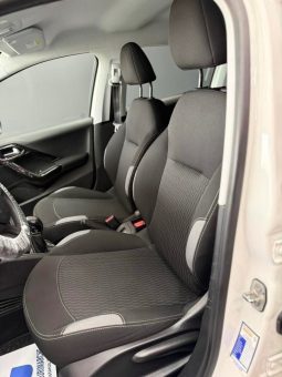 
										Peugeot 208 1.6 BlueHDi 75 CV Allure 2017 full									
