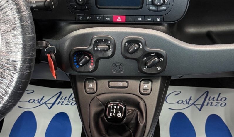 
								Fiat Panda 1.2 Benzina Lounge 12/2018 full									
