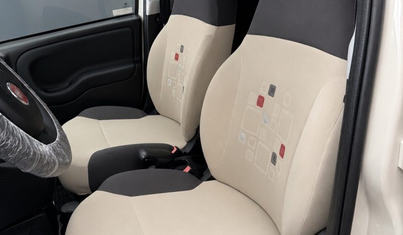 
								Fiat Panda 0.9 Benzina/ Metano Lounge 2016 full									