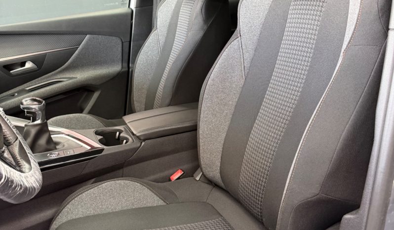 
								Peugeot 3008 1.5 BlueHDi 130 CV Allure 12/2020 full									