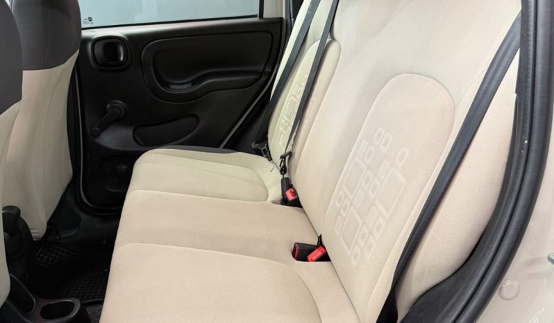 
								Fiat Panda 0.9 Benzina/ Metano Lounge 2016 full									
