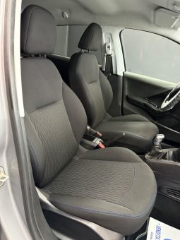
										Peugeot 208 BlueHDi 102 CV ALLURE PACK 09/2019 full									