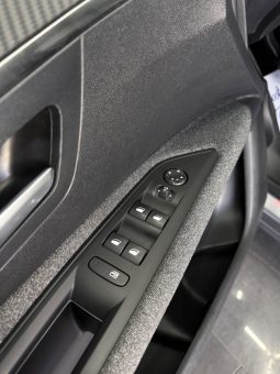 
										Peugeot 3008 1.5 BlueHDi 130 CV Allure 12/2020 full									
