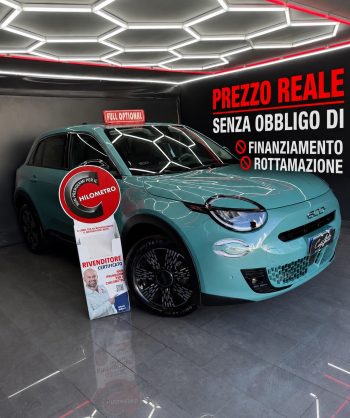 Fiat 600 Hybrid 145 CV DCT MHEV La Prima