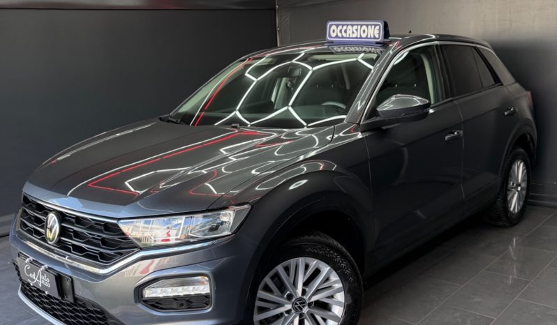 
								Volkswagen T-Roc 1.6 TDI Advanced 10/2020 full									