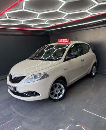 Lancia Ypsilon 1.3 Multijet 95 CV Platinum 2016