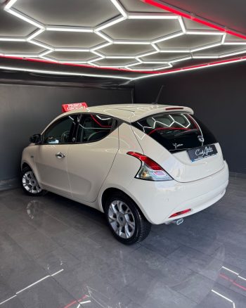 Lancia Ypsilon 1.3 Multijet 95 CV Platinum 2016