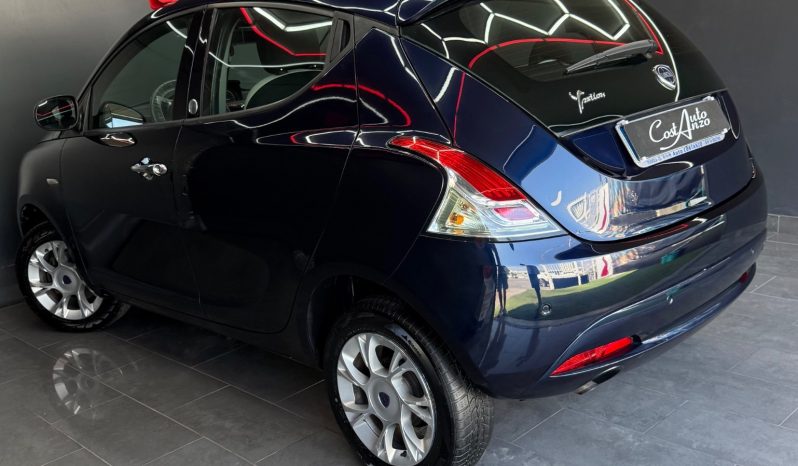 
								Lancia Ypsilon 0.9 Benz. /Metano Ecochic Platinum 2016 full									