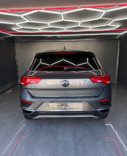 
										Volkswagen T-Roc 1.6 TDI Advanced 10/2020 full									