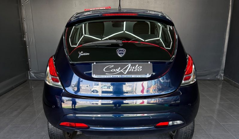 
								Lancia Ypsilon 0.9 Benz. /Metano Ecochic Platinum 2016 full									