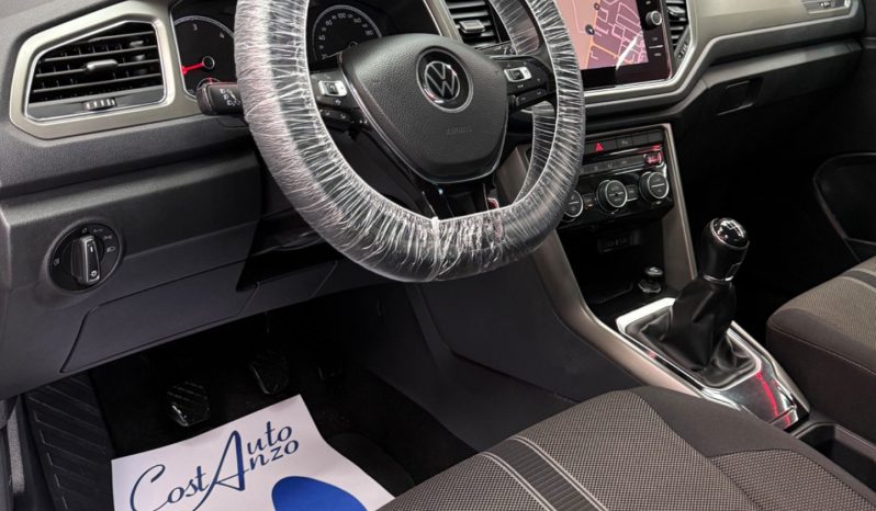 
								Volkswagen T-Roc 1.6 TDI Advanced 10/2020 full									