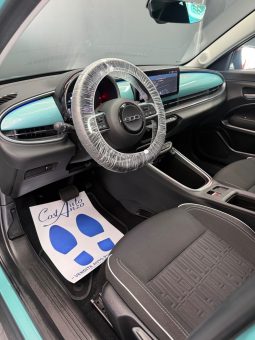 
										Fiat 600 Hybrid 145 CV DCT MHEV La Prima full									