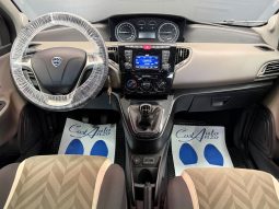 
										Lancia Ypsilon 1.3 Multijet 95 CV Platinum 2016 full									