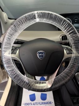 
										Lancia Ypsilon 1.3 Multijet 95 CV Platinum 2016 full									