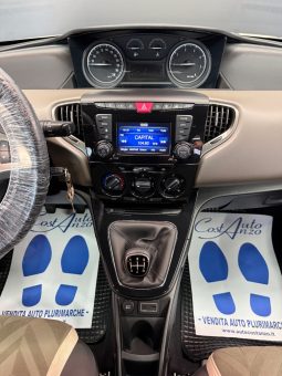 
										Lancia Ypsilon 1.3 Multijet 95 CV Platinum 2016 full									