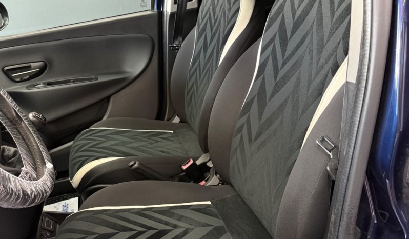 
								Lancia Ypsilon 0.9 Benz. /Metano Ecochic Platinum 2016 full									