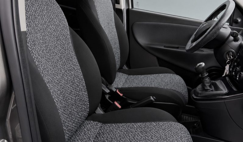 
								Lancia Ypsilon 1.0 Hybrid Ecochic Gold 2022 full									