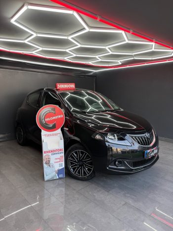 Lancia Ypsilon 1.0 Hybrid Ecochic Gold 2021 NUOVA