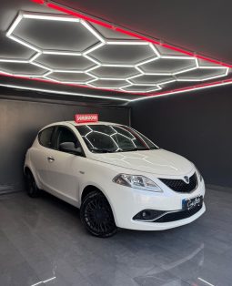 
										Lancia Ypsilon 1.2 Benzina Gold 44000 KM full									