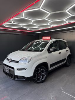 Fiat Panda 1.0 Hybrid 69 CV City Cross 2022