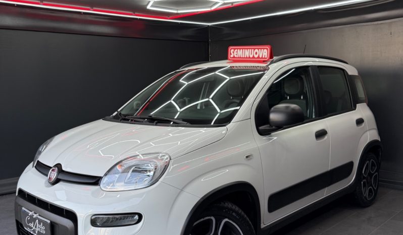 
								Fiat Panda 1.0 Hybrid 69 CV City Cross 2022 full									