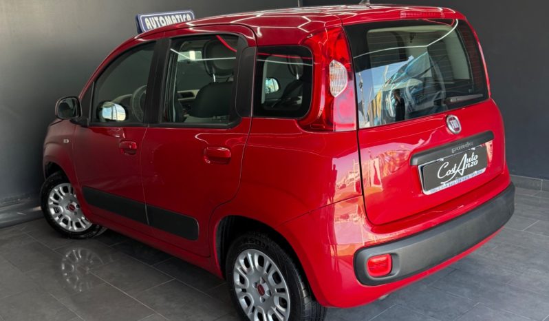 
								Fiat Panda 0.9 GPL AUTOMATICA 2015 full									