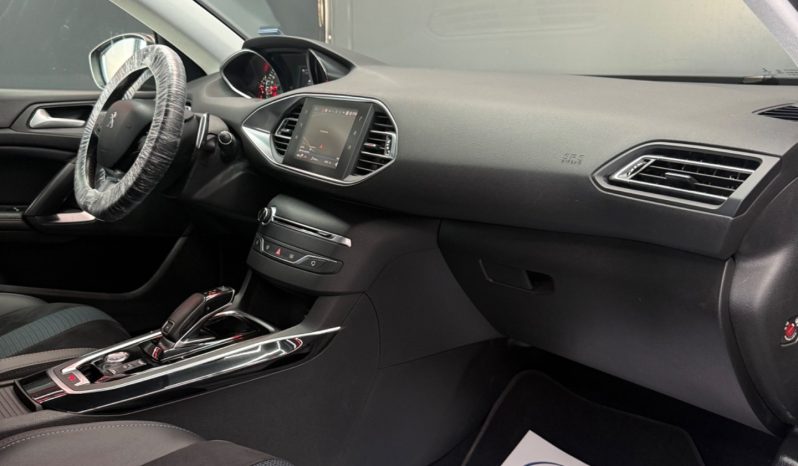 
								Peugeot 308 1.5 BlueHDi 130cv EAT8 Tech Edition FULL full									