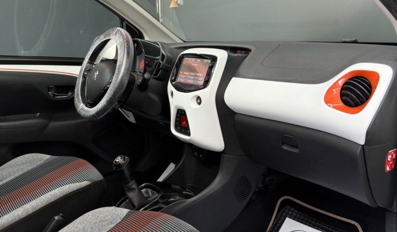 
								Peugeot 108 1.0 VTi Roland Garros TOP! CABRIO full									
