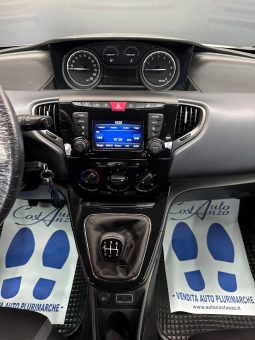 
										Lancia Ypsilon 1.2 Benzina Gold 44000 KM full									