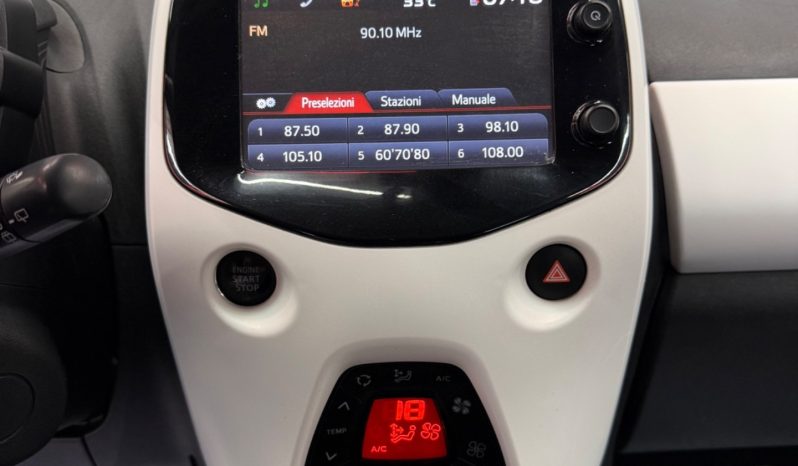 
								Peugeot 108 1.0 VTi Roland Garros TOP! CABRIO full									