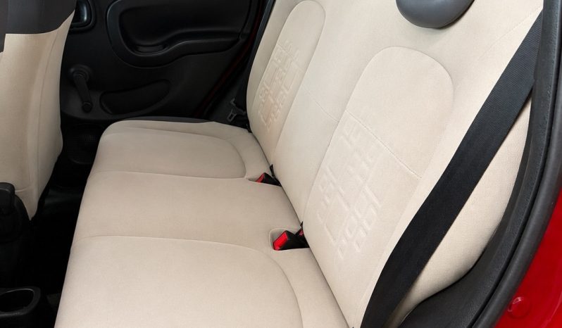 
								Fiat Panda 0.9 GPL AUTOMATICA 2015 full									