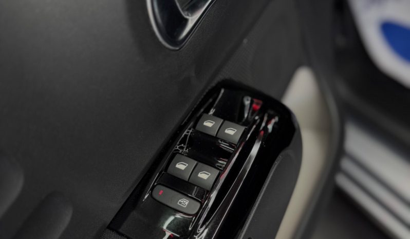 
								Citroen C3 1.2 Benzina 85 Cv Shine Pack 2021 NUOVA full									