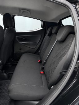 
										Lancia Ypsilon 1.0 Hybrid Ecochic Gold 2021 NUOVA full									