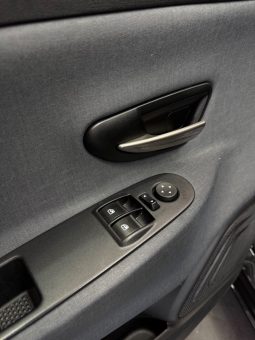 
										Lancia Ypsilon 1.0 Hybrid Ecochic Gold 2021 NUOVA full									