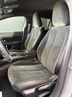 
										Lancia Ypsilon 1.2 Hybrid Edizione Cassina full									